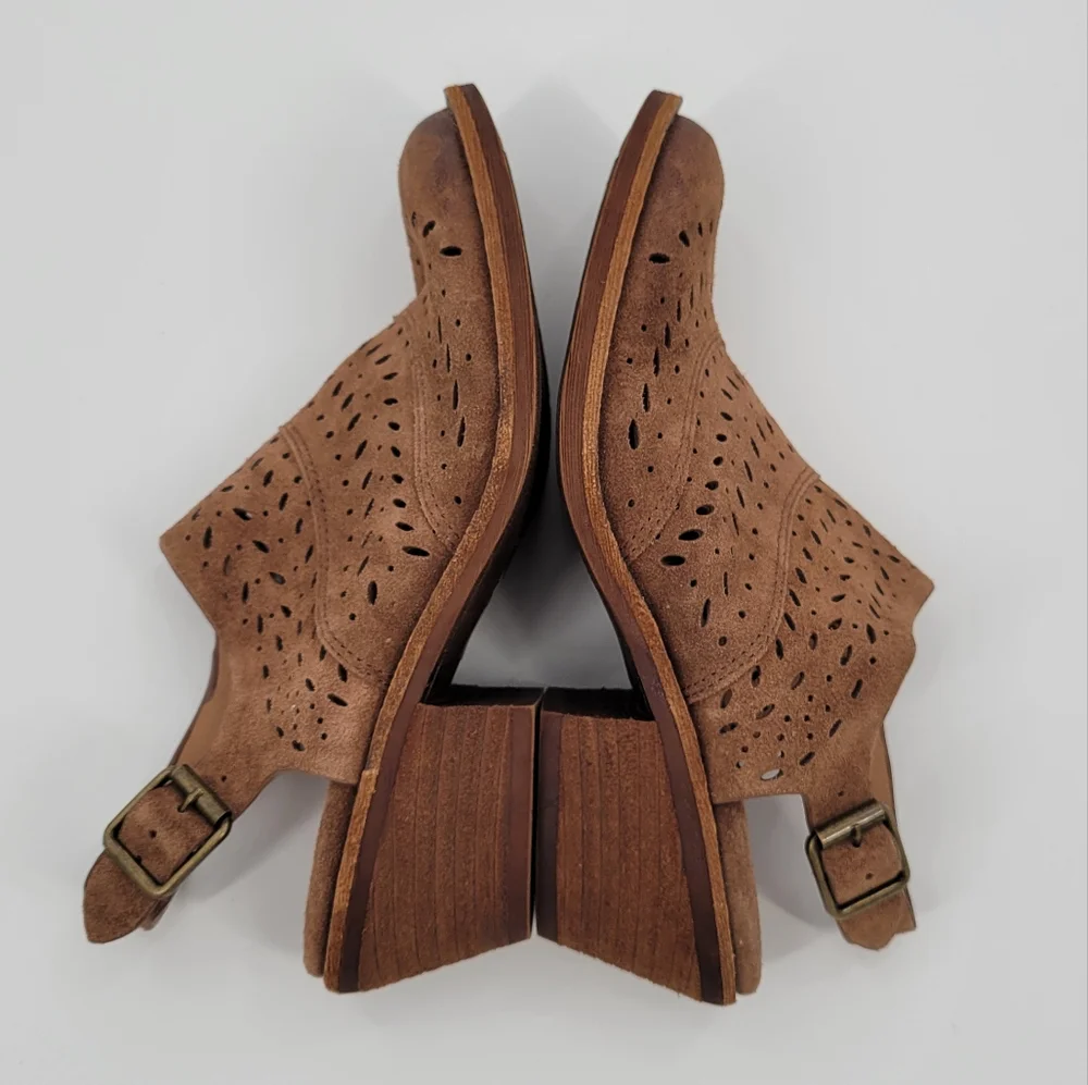 Sofft Alyce Western Perforated Mule Slingback Bootie 6.5M